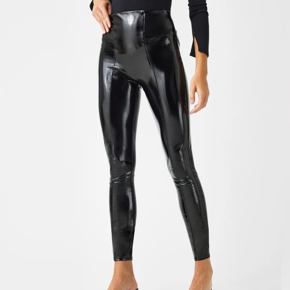 SPANX Faux Latex High rise black Leggings Medium AS IS - Picture 2 of 8